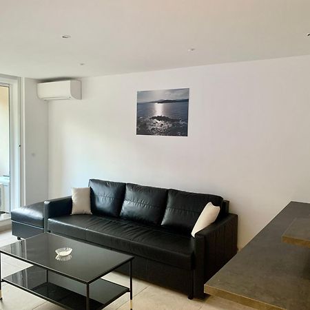 Grand Studio Standing Avec Terrasse Et Parking Sainte-Maxime Exterior foto